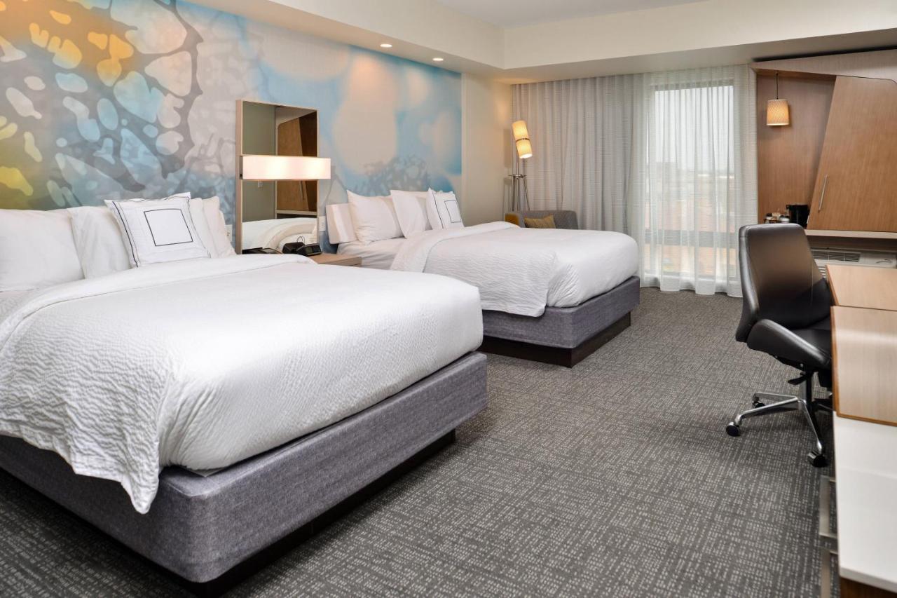 Courtyard Kansas City Олатей Екстериор снимка