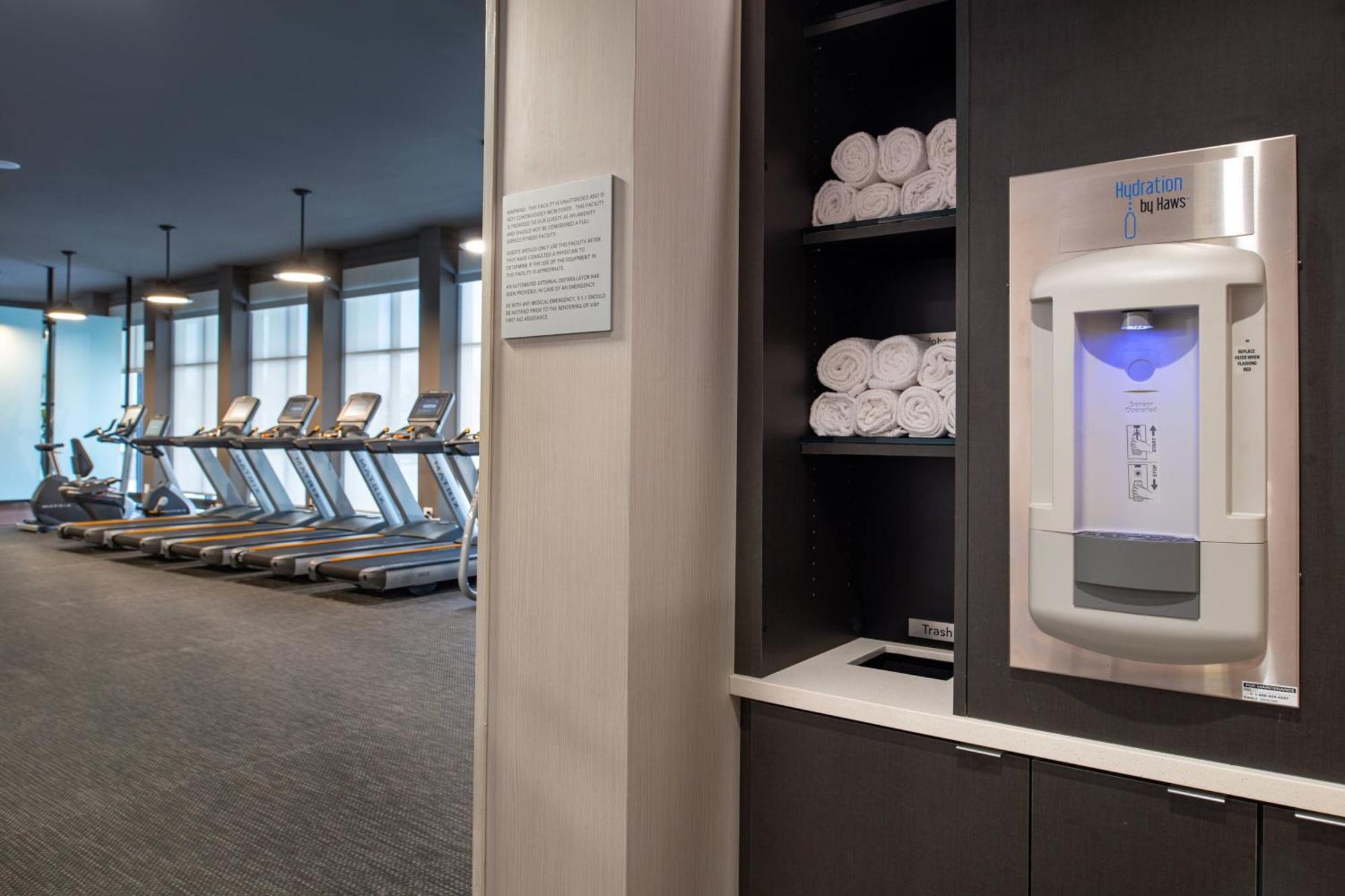 Courtyard Kansas City Олатей Екстериор снимка